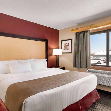 Americinn By Wyndham דטרוייט לייקס מראה חיצוני תמונה